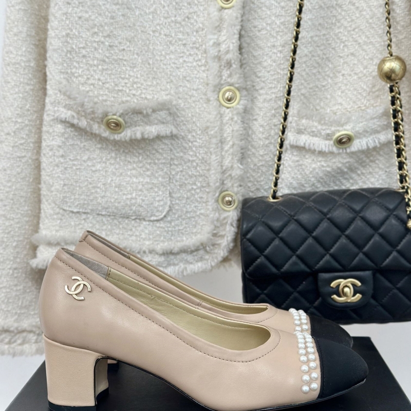 Ch*el high heels